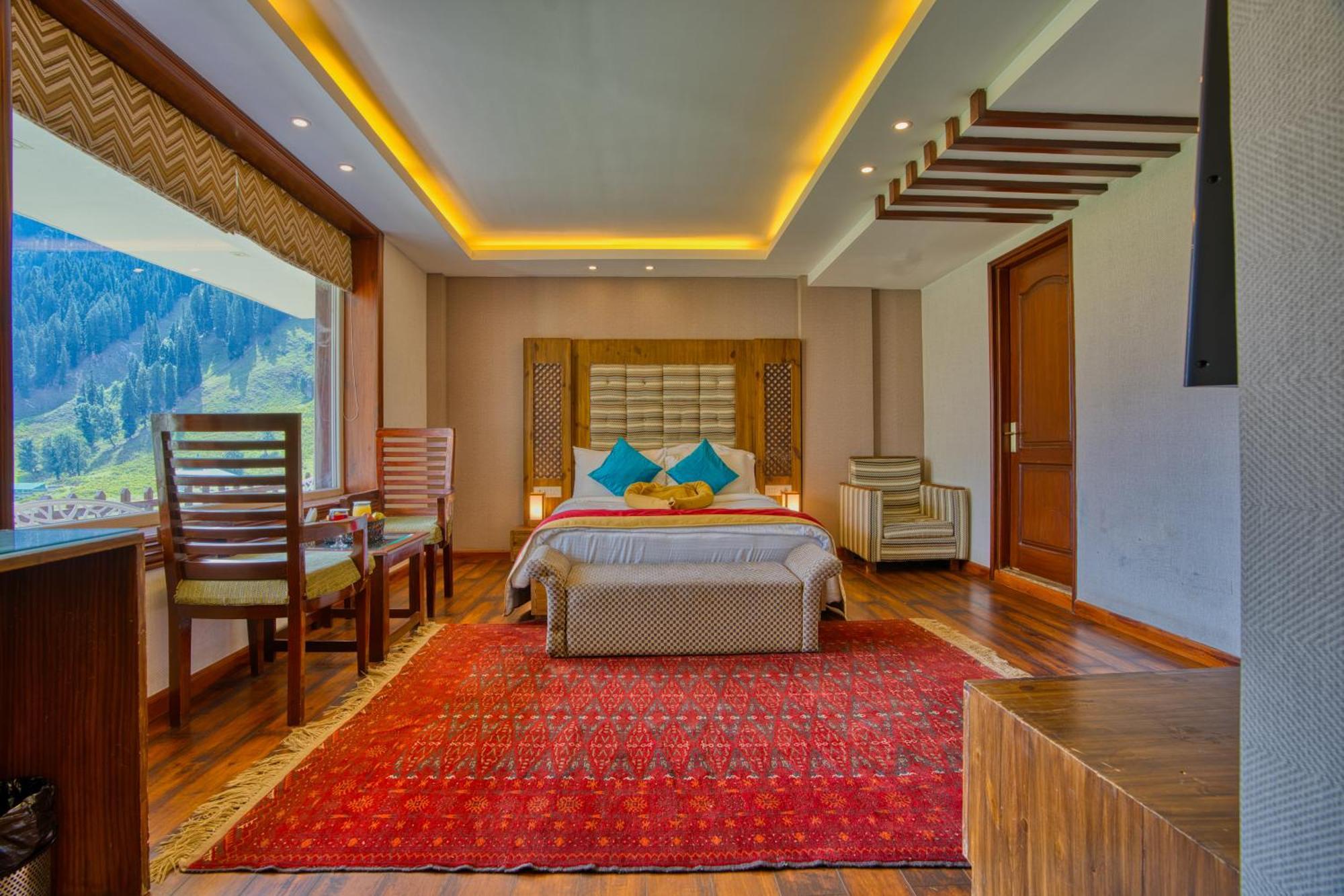 Golden Meadows Hotels & Resorts Sonāmarg 외부 사진